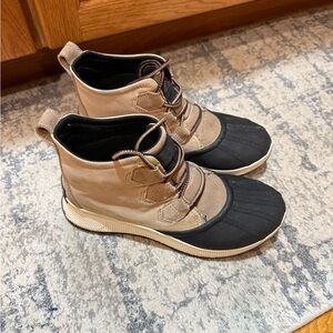 Sorel Out & About Boots